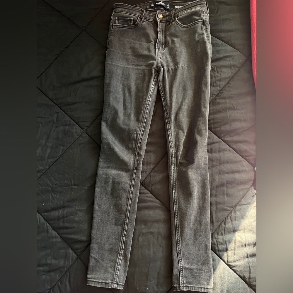 HOLLISTER Black High-Rise Super Skinny Jeans 0s